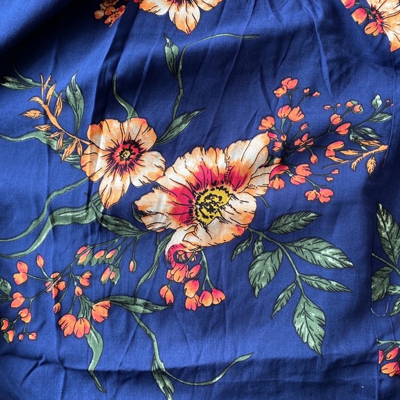 π BOHO BLUE MULTI FLORAL SLIT MAXI DRESS! - Picture 5 of 5